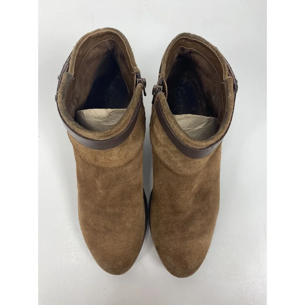 Clarks Collection Brown‎ Suede Ankle Booties Size 8 Side Zip 1.5